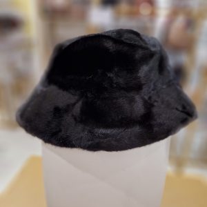 VERDE CAPPELLO 05-844 BLACK ECOPELLICCIA